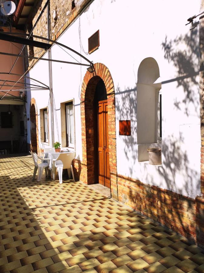 Aretta: Appartamento Nel Cuore Di อิทริ ภายนอก รูปภาพ